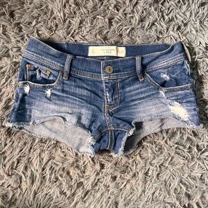 Abercrombie & Fitch Festival Summer Short